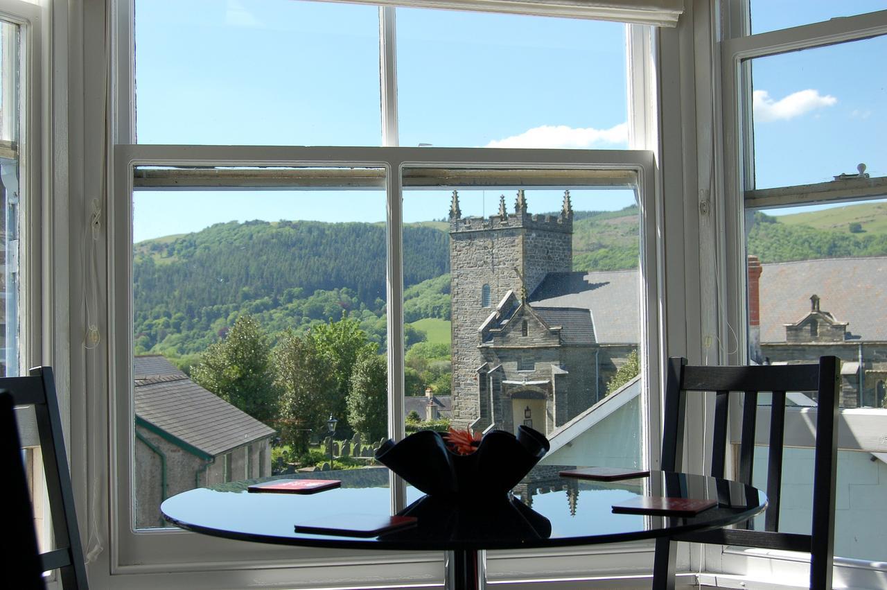 Clock Tower Apartments Machynlleth Exteriör bild